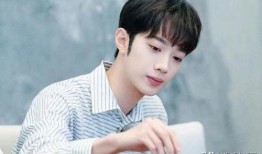 赖冠霖恋情爆料最新视频,甜蜜互动引网友热议